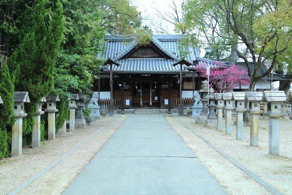 鴨高田神社