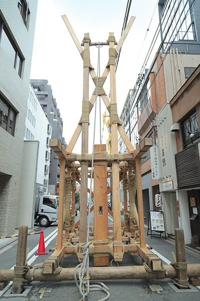 祇園祭鉾建て