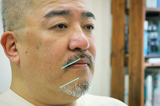 ヒゲを整える時の基準 鼻ヒゲとアゴヒゲのライン